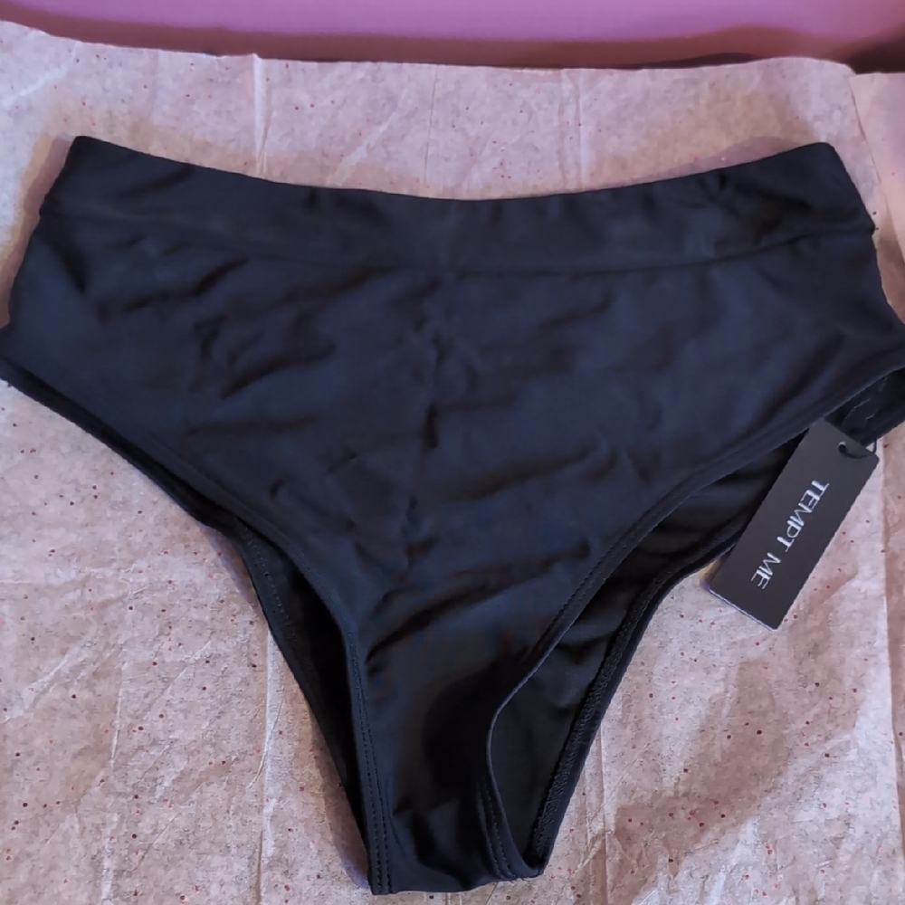 Elegant Black High-Waisted Bikini Bottom